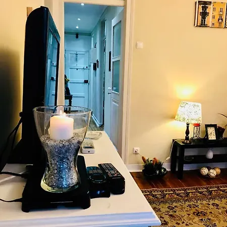 Excellent In Apartment Lissabon